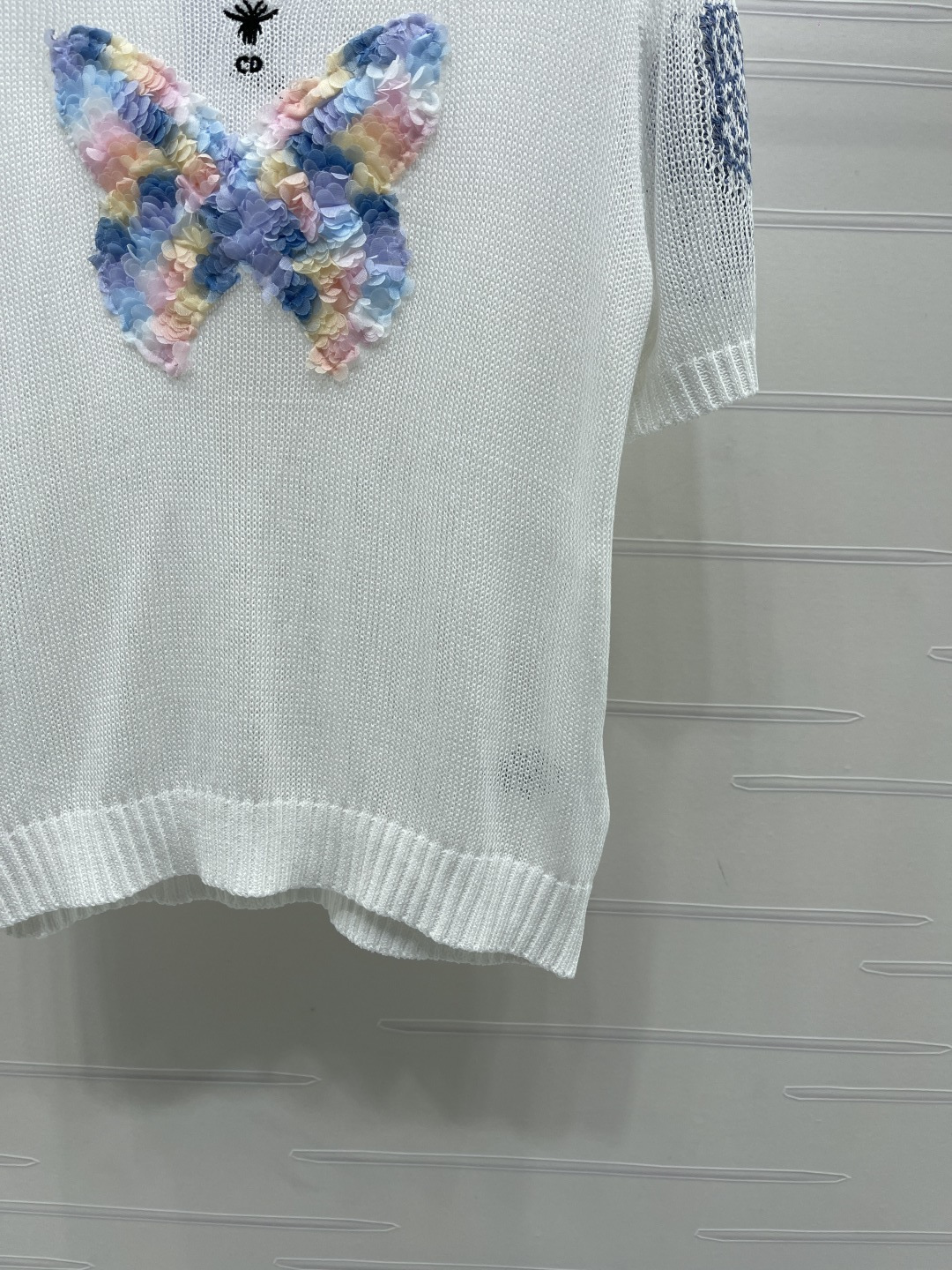 Women's short sleeves